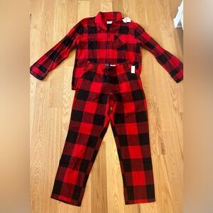 NWT!!! Old Navy Flannel Pajama Set for Men size medium (set)